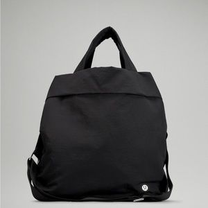 Lululemon On My Level Bag 2.0 19L